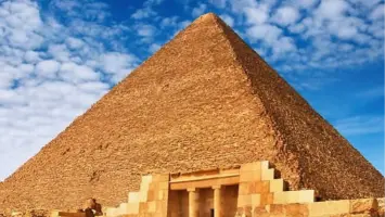زاهي حواس: كشف جديد داخل هرم خوفو ينتظر العالم قريباً