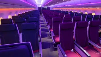 إيرباص تدرس تطوير نسخة أكبر من طائراتها A350 لمنافسة بوينغ