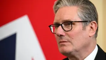 UK Proposes Extending Settled Status Wait for Some Migrants to 20 Years