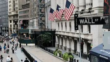 وول ستريت تراقب إنفاق موسم الأعياد وسط تقلبات في أسواق الأسهم الأميركية