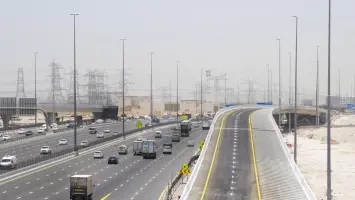 هيئة الطرق والمواصلات تفتح جسر جديد بثلاثة مسارات باتجاه شارع الخيل في دبي