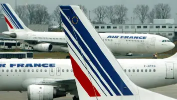 شركات طيران تعلق رحلاتها خوفًا من إتساع رقعة الصراع في الشرق الأوسط