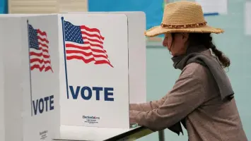 واشنطن تتخذ إجراءات صارمة ضد موسكو بتهمة تدخلها في الانتخابات الأمريكية