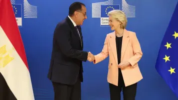 مصر تطالب بدعم أوروبي لمواجهة  أعباء استضافتها ملايين اللاجئين