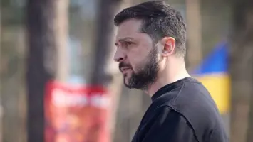 زيلينسكي: صاروخ روسي يصيب سفينة قمح متجهة إلى مصر في البحر الأسود