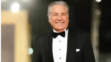 مصطفى فهمي يخضع لعملية جراحية في المخ ... وتفاصيل الأزمة الصحية