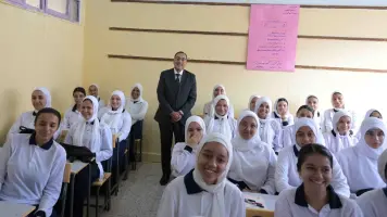مصر: رئيس الوزراء يتفقد مدارس مدينة السلام لمتابعة انتظام الدراسة