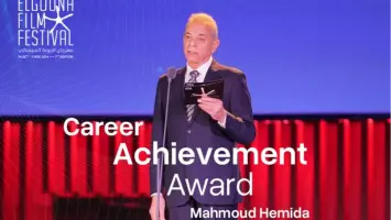 مهرجان الجونة يكرم محمود حميدة بجائزة الإنجاز الإبداعي