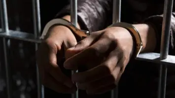 UAE: Teacher jailed for 3 years, fined Dh5,000 for taking bribes