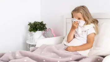 UAE Doctors Caution Against Rising Flu Cases Among Children Amid Weather Shifts