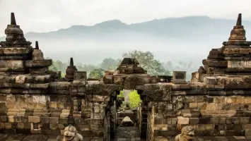 UAE-Indonesia Travel: New Visa-On-Arrival Service for 97 Countries Announced