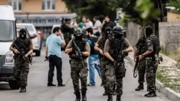 مسلحون يستهدفون مقر شركة لصناعات الطيران والفضاء في تركيا