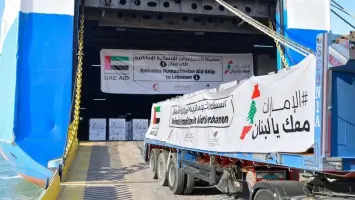 دعم إنساني...وصول سفينة المساعدات الإماراتية إلى مرفأ بيروت