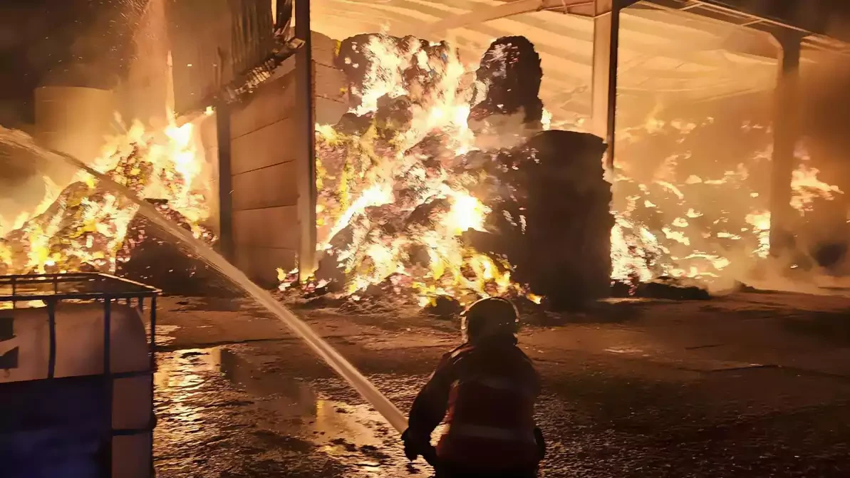 Fire at a factory in Tamil Nadu state, India