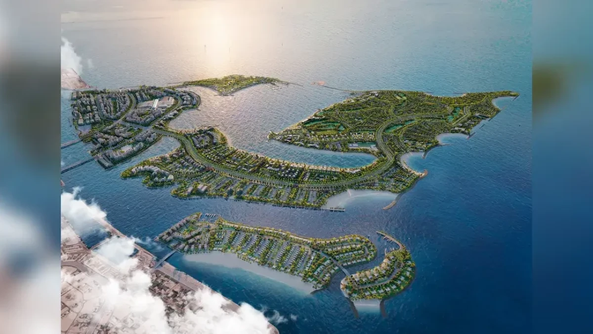 Dubai Islands shoreline and beach upgrade project near Bay Villas