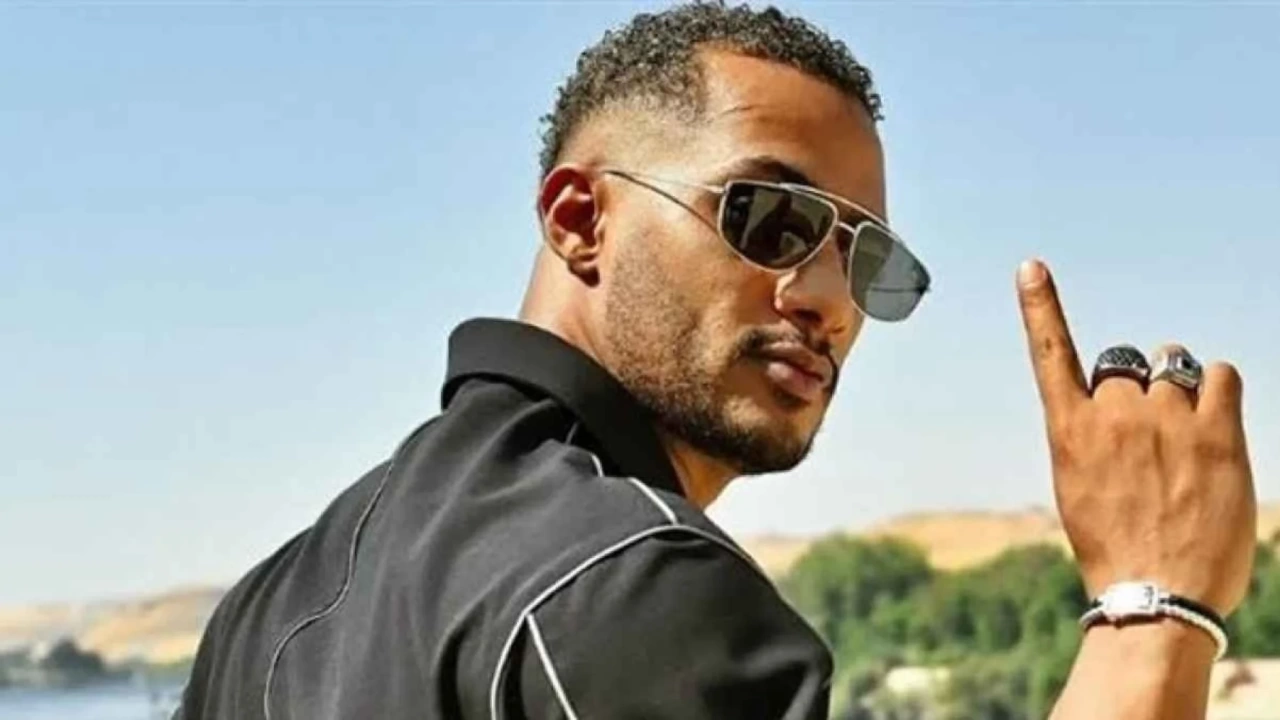 النجم محمد رمضان يكشف عن أول ألبوم له