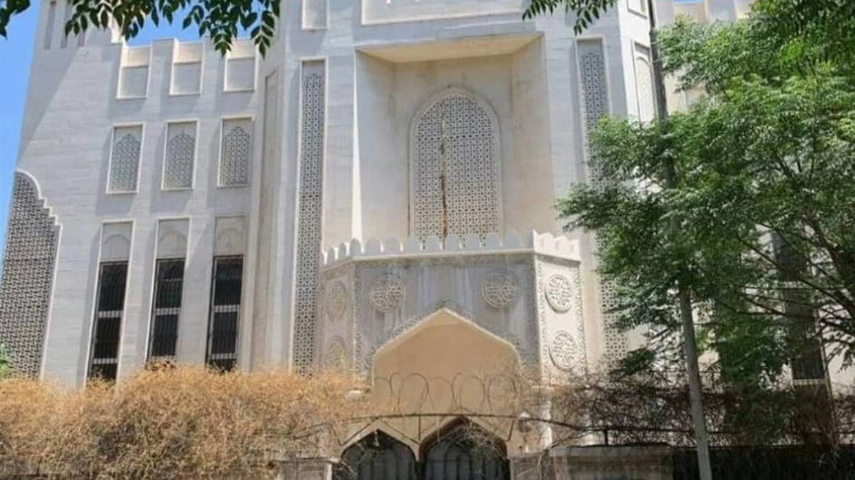 قطر تعيد فتح سفارتها في سوريا قريبًا لتعزيز العلاقات الدبلوماسية