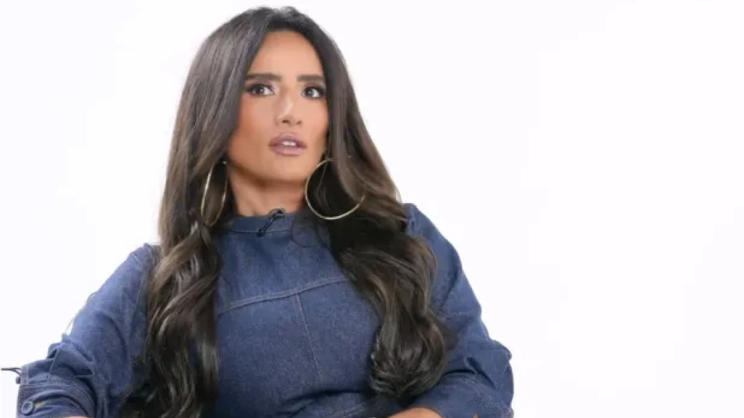 بعد انهيارها في «بودكاست» ABtalks... زينة تكشف أسرار حياتها الخاصة