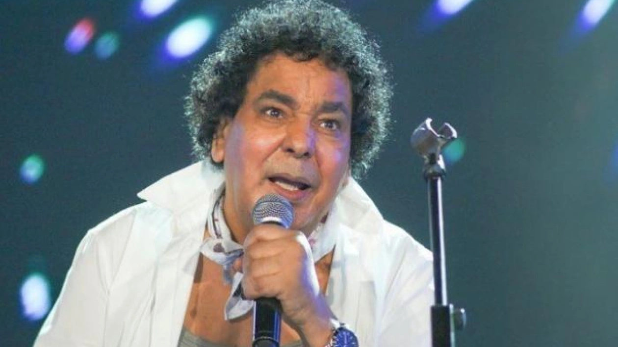 محمد منير يعرب عن فخره بالتكريم: "فخور بأني صناعة مصرية"