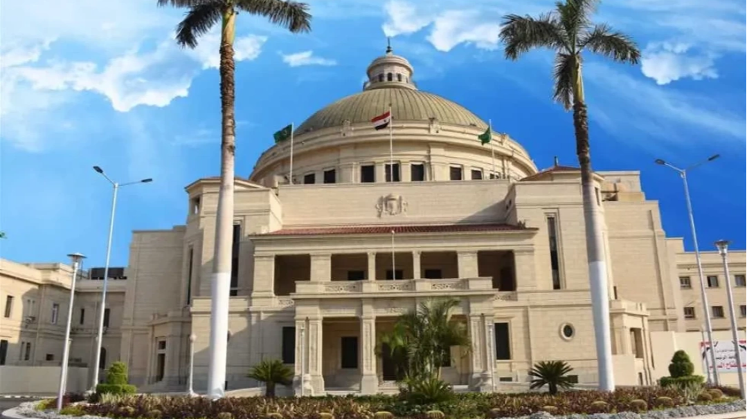 19 جامعة مصرية تتألق في تصنيف QS العالمي 2025