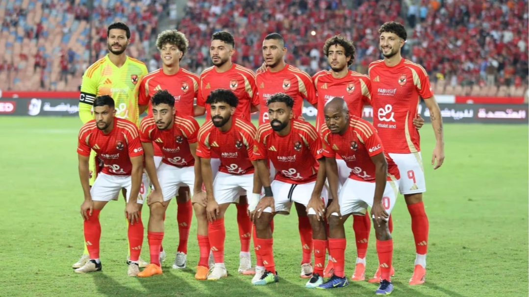 الأهلي يواجه تحديات أزمة مباراة القمة ويستعين بالواتساب لدعم موقفه أمام اللجنة الأولمبية