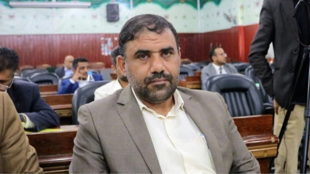 اتهامات للرزامي: رئيس هيئة الأدوية في اليمن يواجه انتقادات بشأن سوء استخدام السلطة