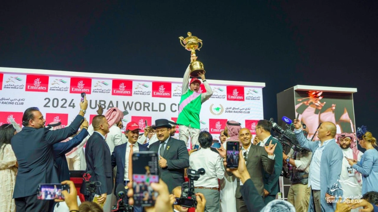 «أوشبا تيسورو» و«فوريفر يونج» يتنافسان على لقب «درة الأشواط» في كأس دبي العالمي