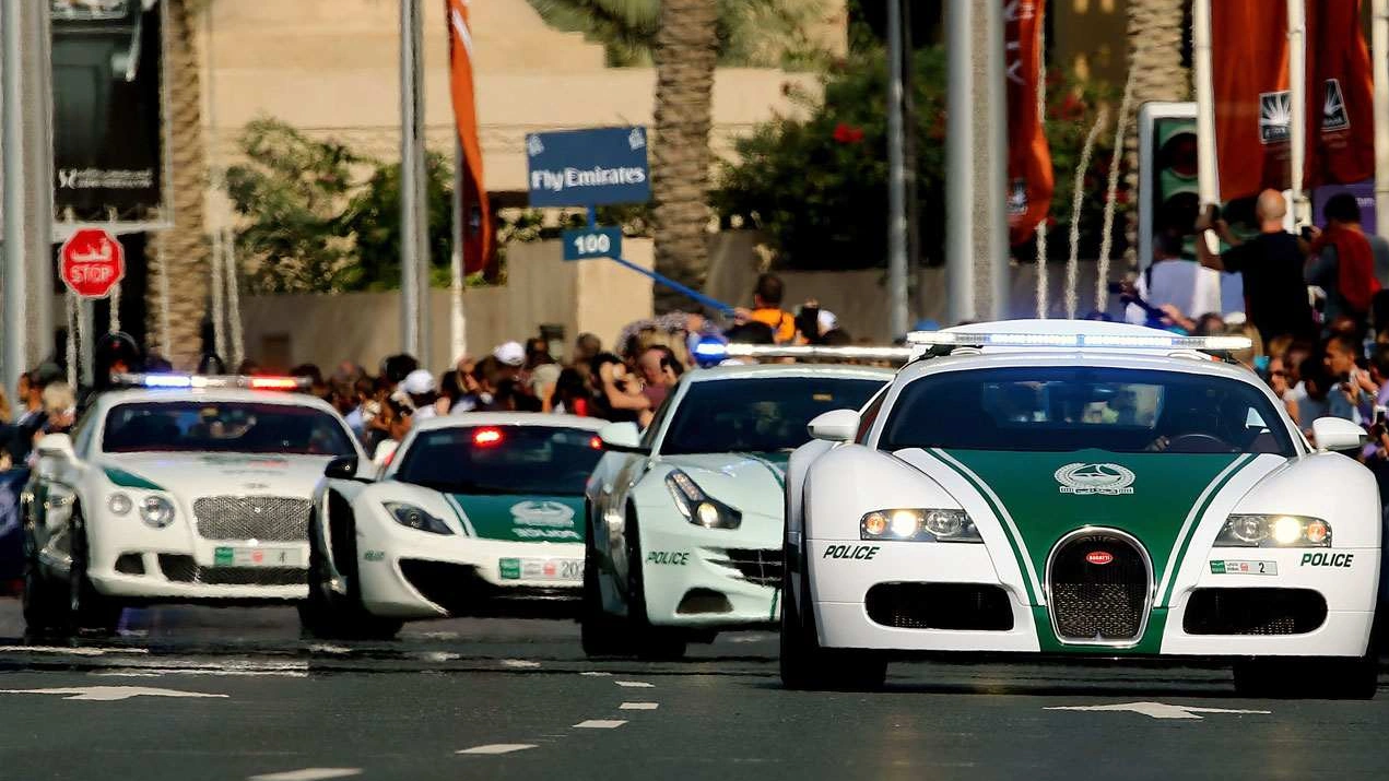 شرطة دبي تعلن عن تقديم مساعدات إنسانية بقيمة 7 ملايين درهم لنزلاء المؤسسات الإصلاحية