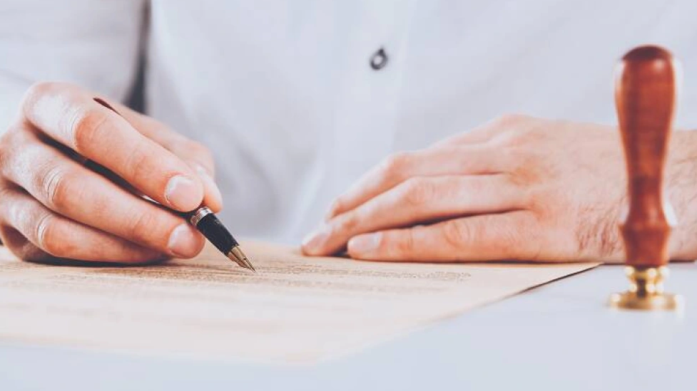 5 Scenarios That Allow Cancellation of Employment Agency Licenses in UAE