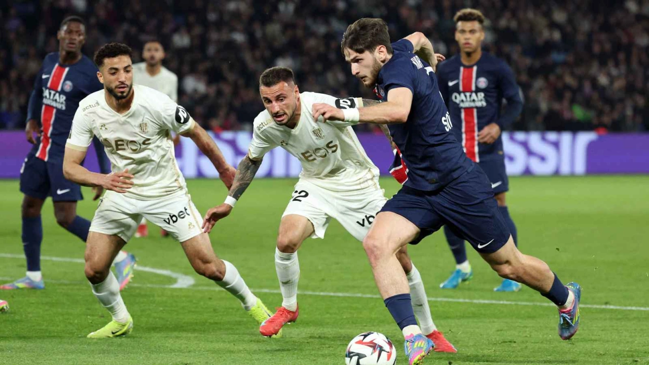 نيس ينهي آمال سان جيرمان في تحقيق الدوري الذهبي