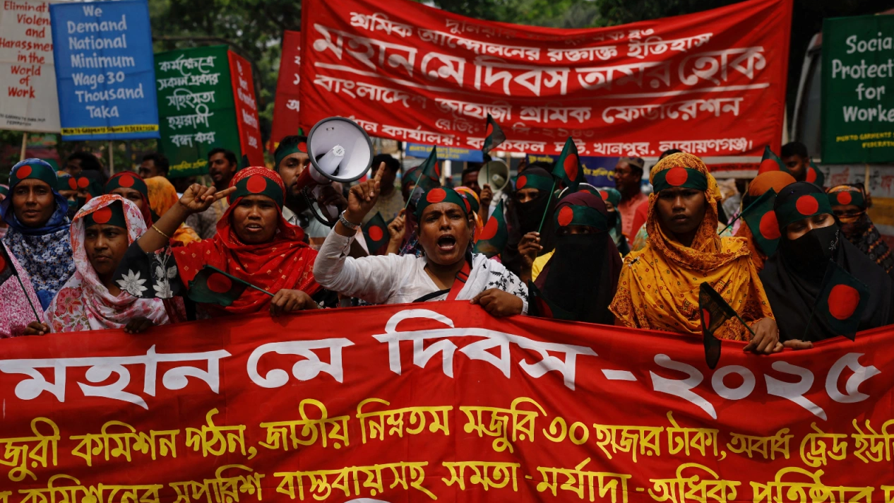The interim government in Bangladesh takes strict measures against the former regime.