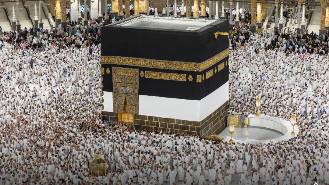 دعاء مستجاب بمشيئة الله عند رؤية الكعبة لأول مرة
