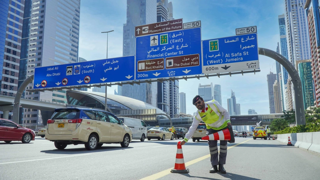 طرق دبي تعلن عن إنجاز جديد وبشرى إلى سائقي المركبات في دبي