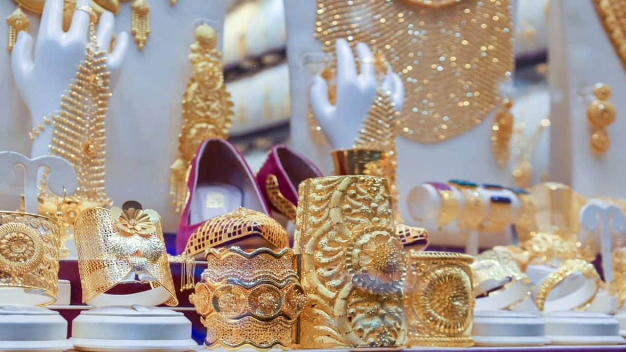 Gold Prices Drop Sharply in the UAE, Fueling Renewed Demand for Jewelry and Bullion