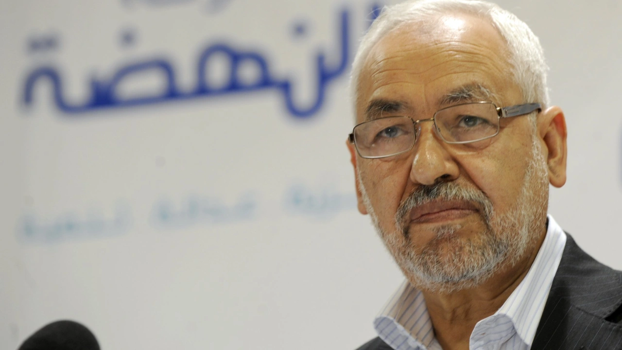 أحكام قاسية بالسجن على سياسيين بارزين في تونس بينهم الغنوشي