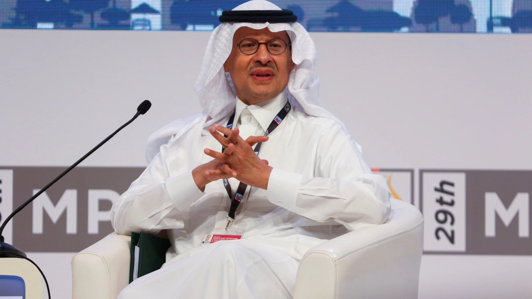 Saudi Minister: Oil & Gas Vital Amid Renewables Growth