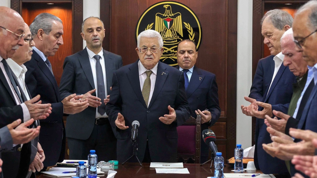 اللجنة الفلسطينية تدين قصف كنيسة العائلة المقدسة في غزة
