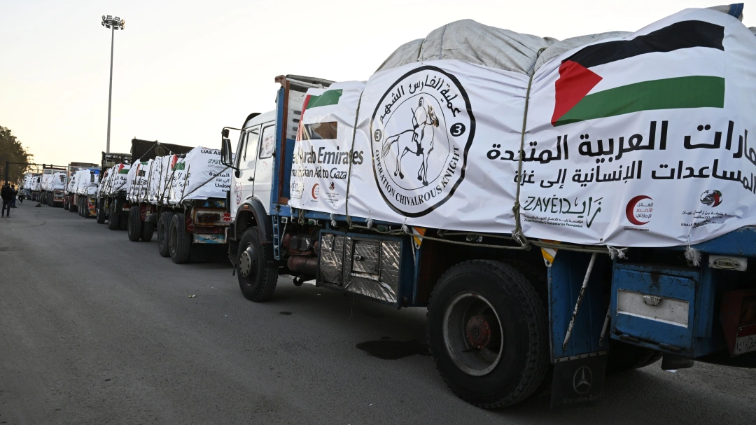 الإمارات تساعد في إنقاذ قطاع غزة من أزمة الغذاء والماء بجهود مكثفة