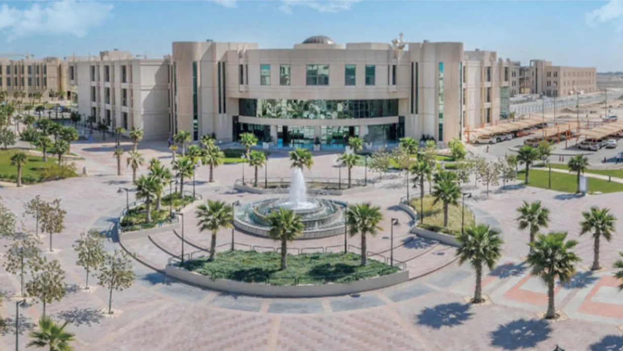 كيفية استخراج وثيقة التخرج من الجامعات السعودية لعام 1447