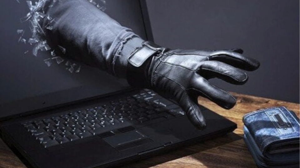 كيف وقع ضحايا احتيال مستريح الزيتون عبر الميديا الرقمية ؟