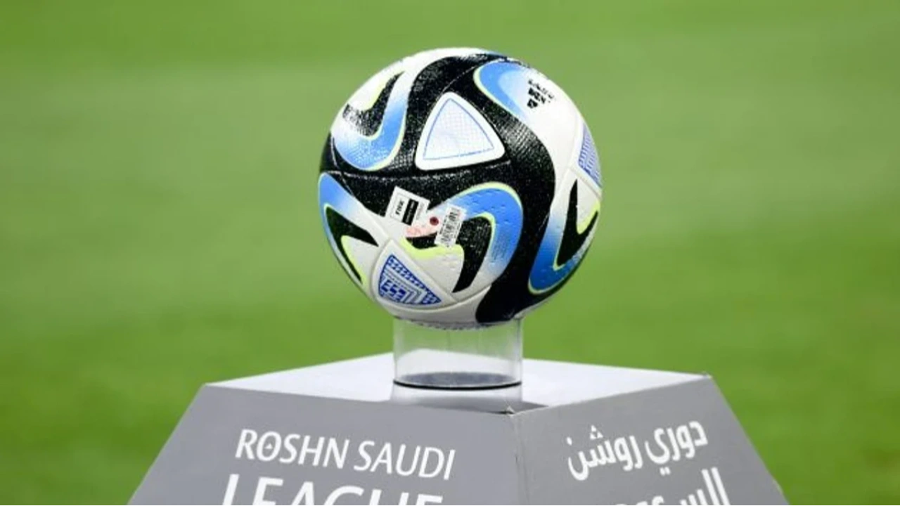 تنقلات الدوري السعودي.. القادسية يتصدر الإنفاقات ونيوم ينافسة