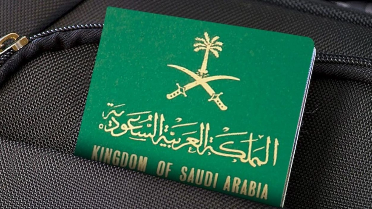 تعرف علي خطوات تجديد الإقامة في السعودية عبر أبشر