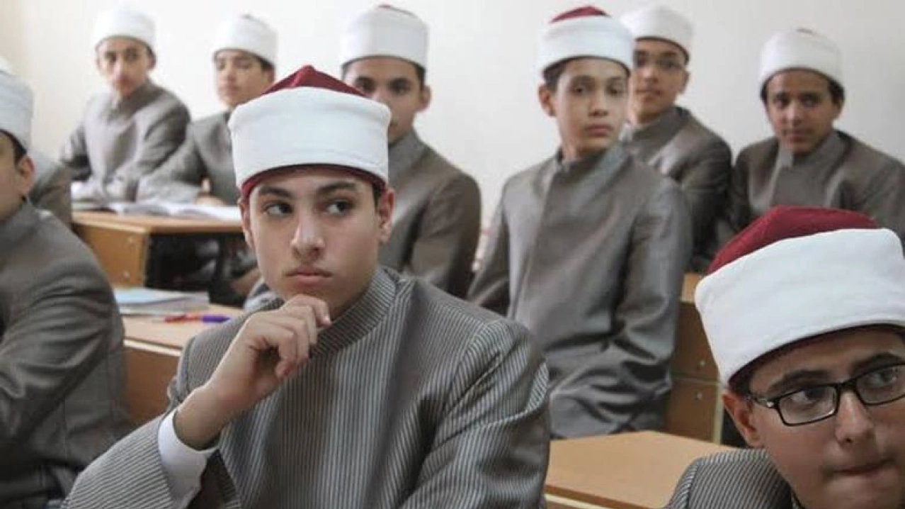 طريقة تسجيل رغبات الكليات لطلاب الثانوية الأزهرية 2025