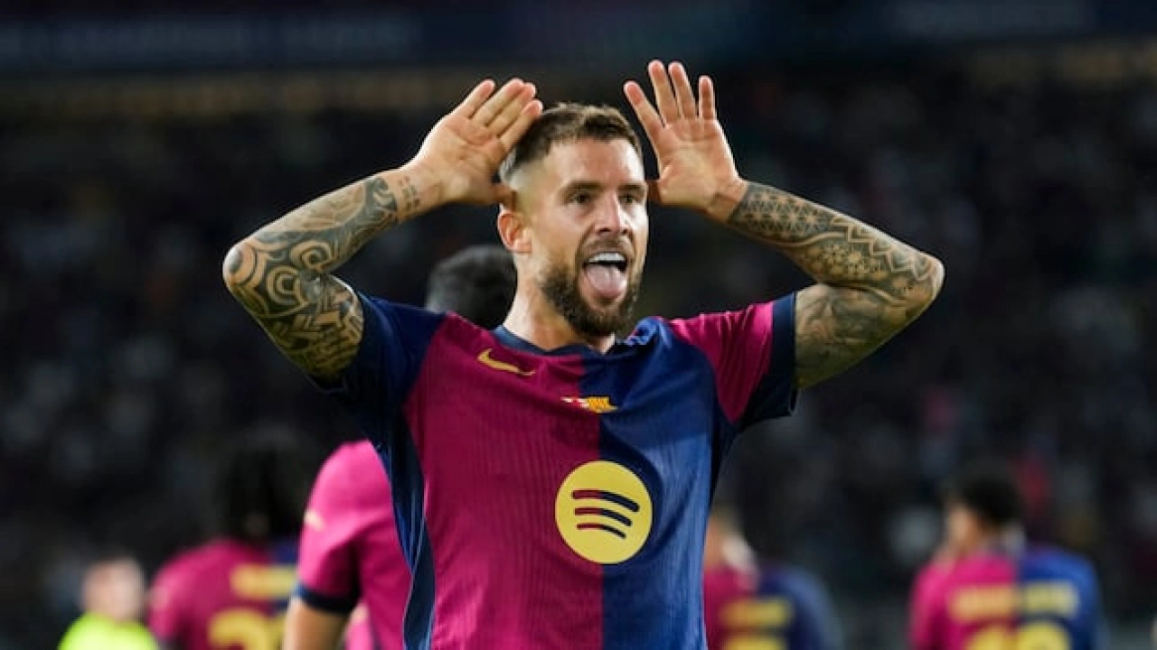 النصر يتطلع للتعاقد مع مدافع برشلونة وسط تفاعل من الإعلاميين