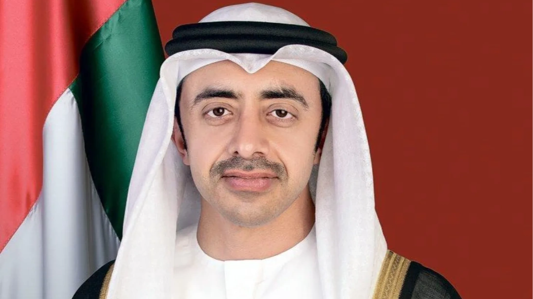وزير خارجية الإمارات يقدم تعازيه في ضحايا تحطم مروحية غانية