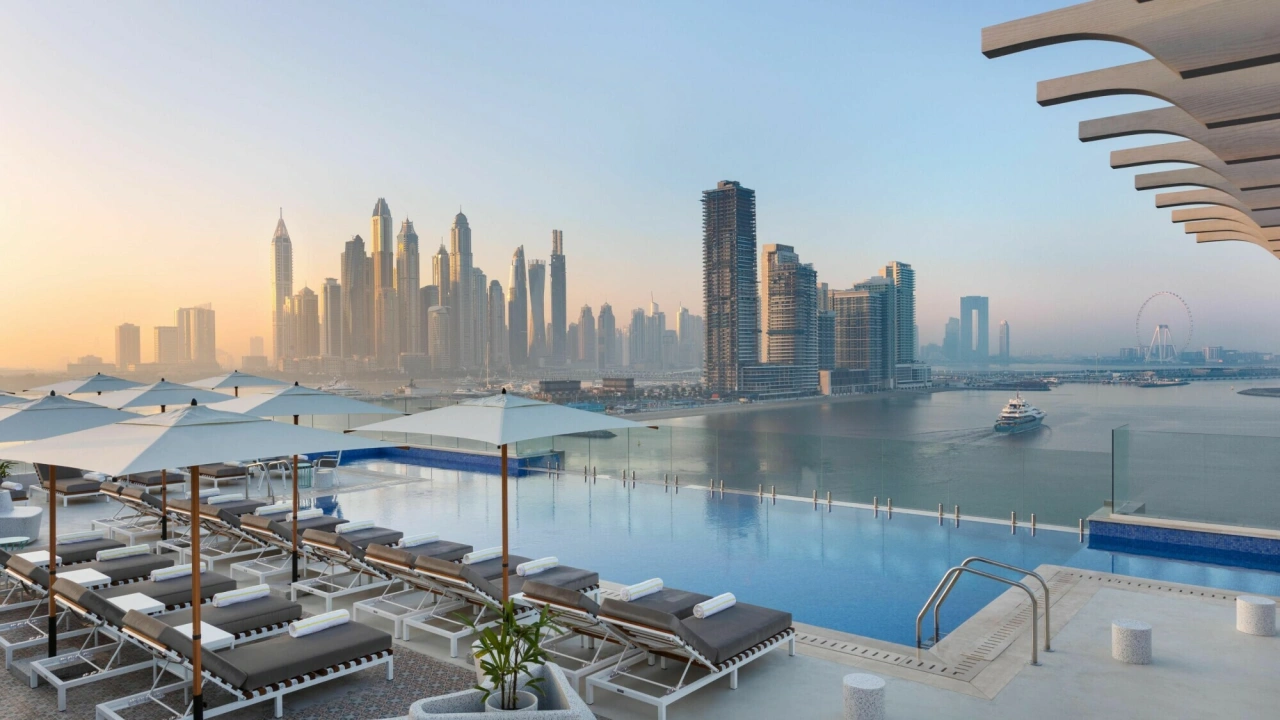 UAE Hotels Reach Full Capacity Amid Surging Summer Tourism