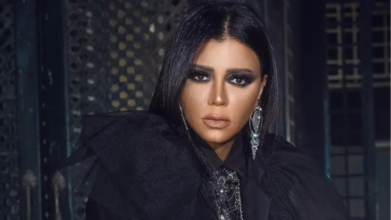 رانيا يوسف تنفي شائعات حول مشهد غير لائق في فيلم أوراق التاروت