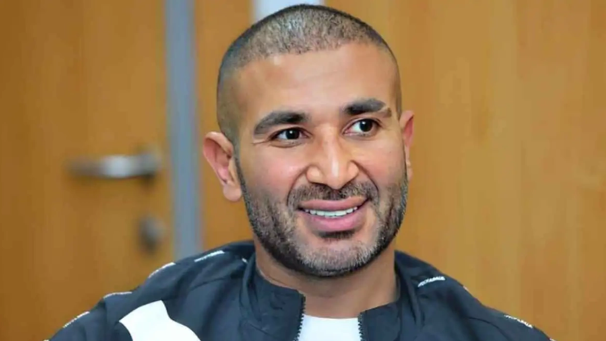 ألماس بوزن 30 قيراط ... أحمد سعد يروي تفاصيل تعرضه للسرقة في إيطاليا