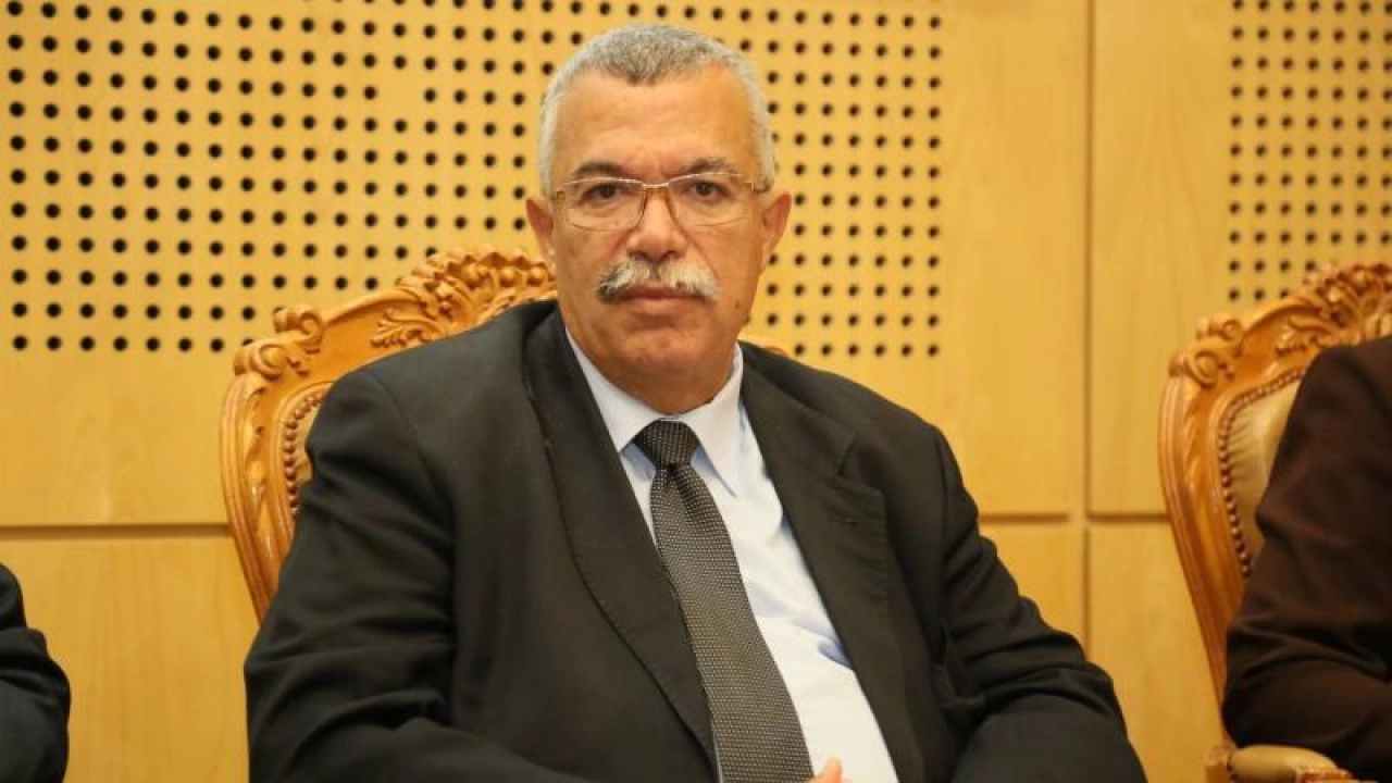 محكمة تونسية تقضي بالسجن 10 سنوات علي وزير سابق