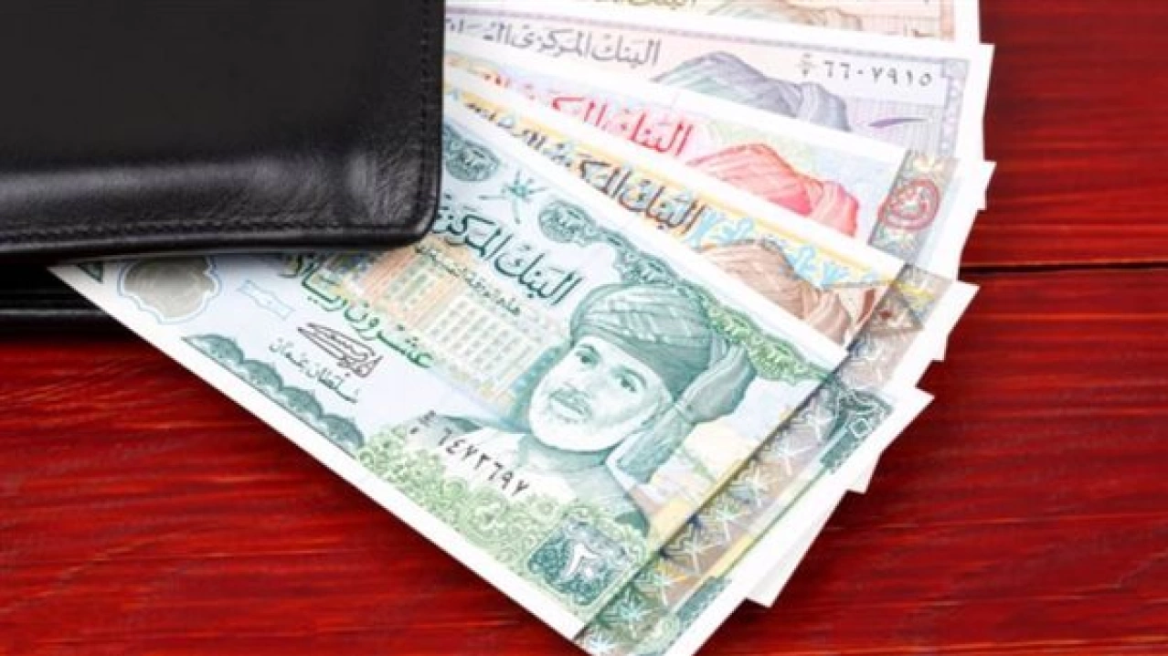 أنواع الحسابات البنكية وشروط فتح حساب في سلطنة عمان